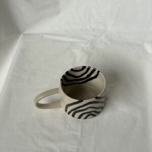 Kop fra Handmade by Marle – Zebra