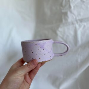 Kop fra Handmade by Marle – Purple Stain