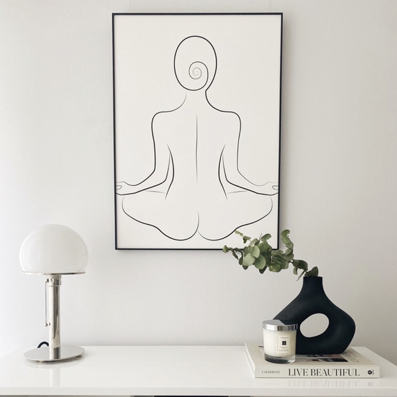 Print – Yoga Silhouette af Mette Handberg (30×40 cm)