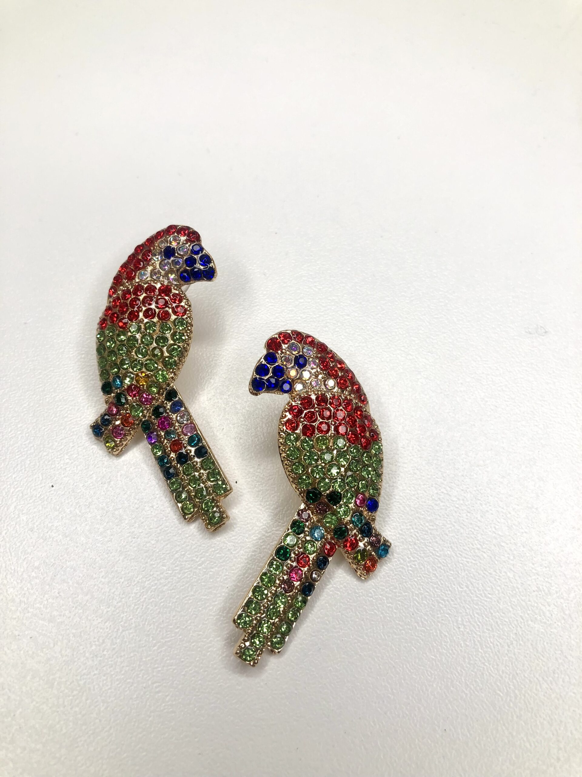 Øreringe fra MdL Jewellery – Papegøje (rød, grøn)