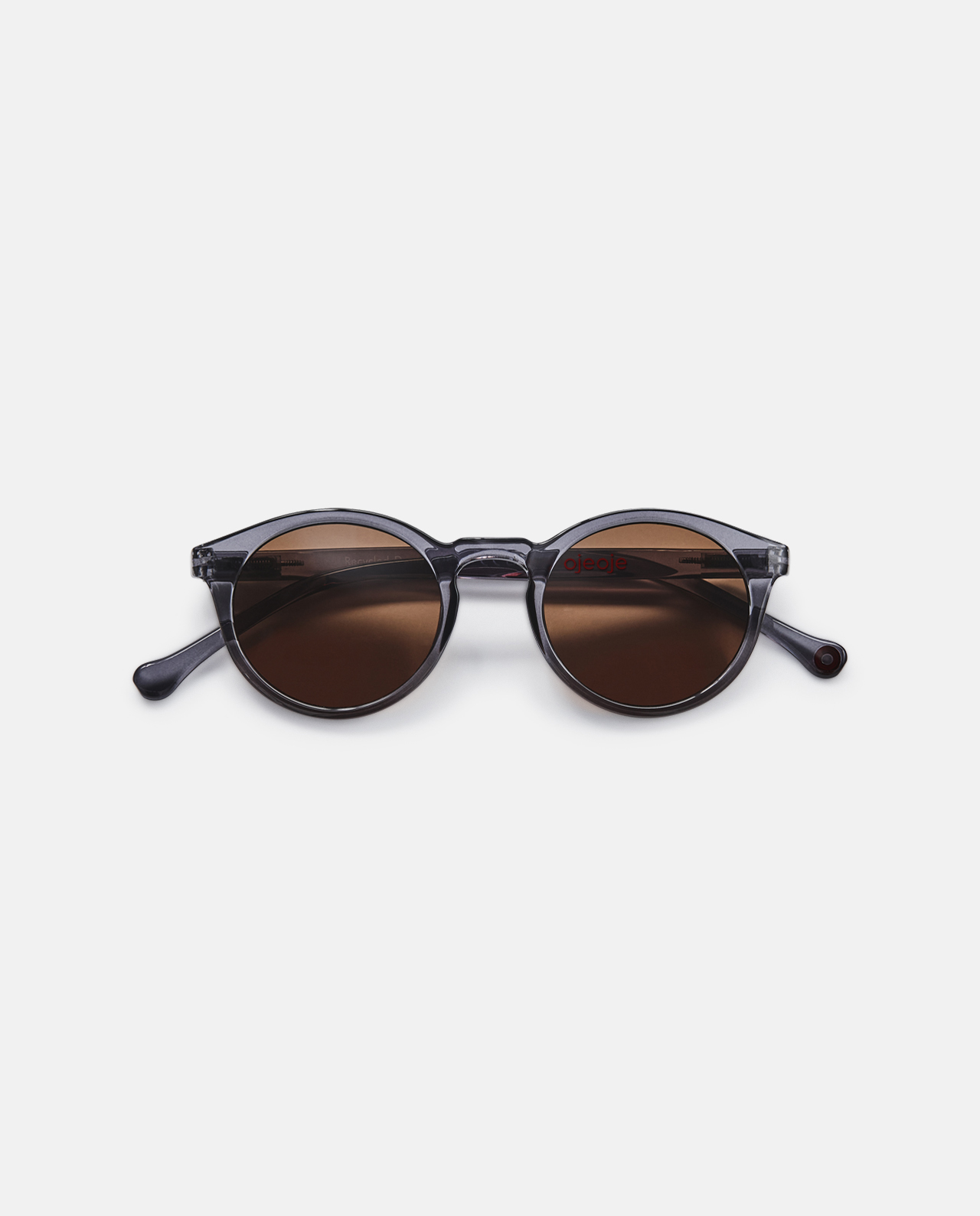 Solbriller fra OjeOje – Sort (Model A)