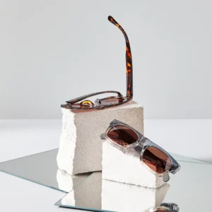 Solbriller fra OjeOje – Skildpadde (Model F)