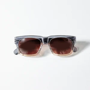 Solbriller fra OjeOje – Sort/Sand (Model F)