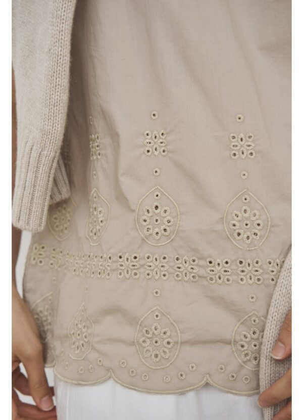 Care By Me | Leaf Top "Flora" - Sand - Image 2