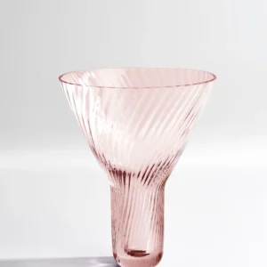 Cocktailglas fra Nynne Rosenvinge – Peachy Potion