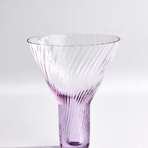 Cocktailglas fra Nynne Rosenvinge – Lavender Lush