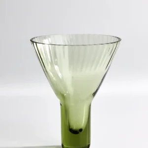 Cocktailglas fra Nynne Rosenvinge – Forrest Fizz