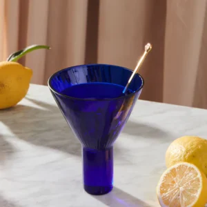 Cocktailglas fra Nynne Rosenvinge – Dark Sky