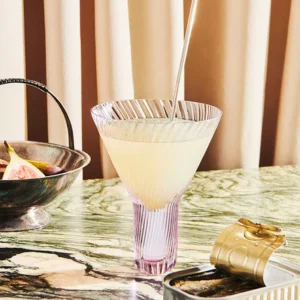 Cocktailglas fra Nynne Rosenvinge – Lavender Lush