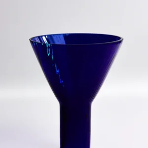 Cocktailglas fra Nynne Rosenvinge – Dark Sky