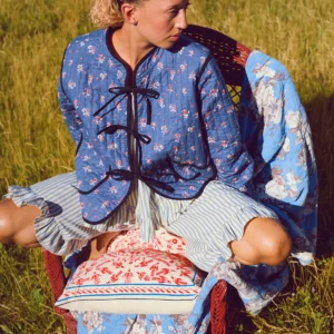 Rebecca Quiltet Jakke | Habiba – Sapphire