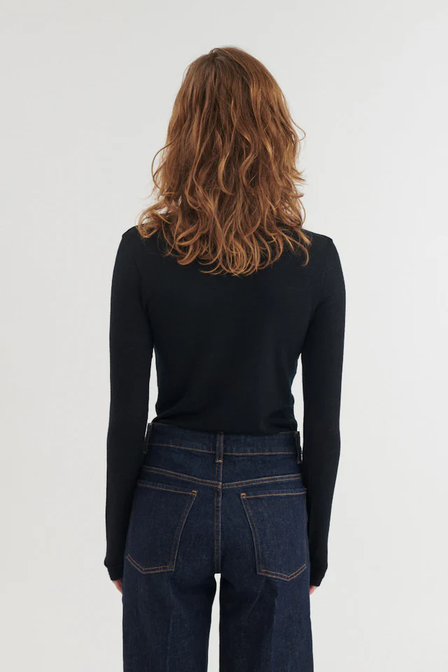 Rinja T-neck | Basic Apparel - Black Rinja T-neck | Basic Apparel - Black - Billede 3