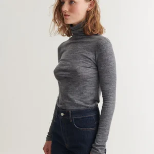 Rinja T-neck | Basic Apparel – Grey Mel