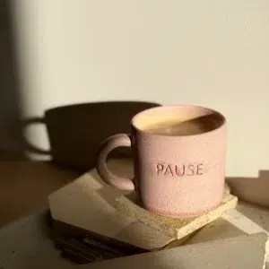 Kop “PAUSE” Julie Damhus Studio – Rosa